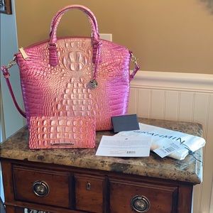 Large Duxbury Satche Peony Ombré Melbourne &Wallet